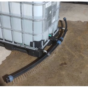 Vandingsbom  til palletank i 40mm PEM r�r 240 cm bred 