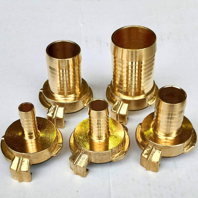 Klokobling med slangestuds i messing. Profec